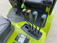 CLARK GTS25L 2.5 TON GAS FORKLIFT - 13