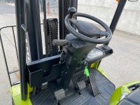 CLARK GTS25L 2.5 TON GAS FORKLIFT - 20