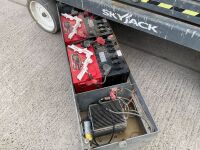 SKYJACK SJIII-4740 40FT BATTERY OPERATED SCISSOR LIFT&nbsp;- NON RUNNER - 9