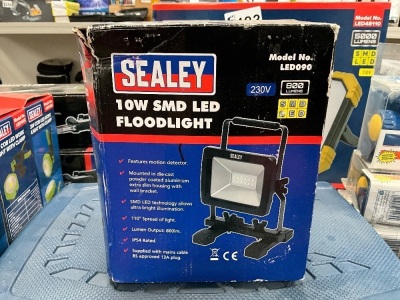 UNUSED SEALEY 10W LED FLOODLIGHT&nbsp;