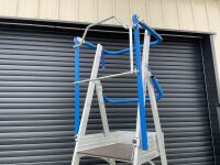CLOW ADJUSTABLE MAGIC LADDER - 3