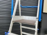 CLOW ADJUSTABLE MAGIC LADDER - 4
