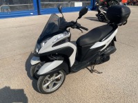 YAMAHA MWS125-A TRICITY 125 PETROL 3 WHEELED URBAN SCOOTER - 3