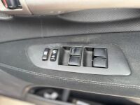 TOYOTA AURIS DUAL VVTI 1.33 TR 5DR HATCHBACK - 19