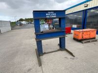 HEAVY DUTY FRAME TO SUIT KYDRAULIC WORKSHOP PRESS - 9