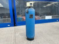 WATER TREATMENT VESSEL C/W AUTOMATIC TIMER CONTROL