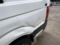 VOLKSWAGEN CRAFTER CR35 TRENDLINE LWB 2.0 TDI 140PS HIGH ROOF FRIDGE VAN - 12