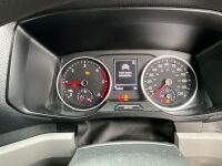 VOLKSWAGEN CRAFTER CR35 TRENDLINE LWB 2.0 TDI 140PS HIGH ROOF FRIDGE VAN - 28