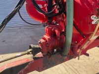 REDROCK 4000 GALLON TWIN AXLE SLURRY TANKER - 24