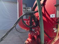 REDROCK 4000 GALLON TWIN AXLE SLURRY TANKER - 25