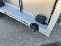 IFOR WILLIAMS 16ft x 6ft 3500KGS TRI AXLE LIVESTOCK TRAILER - 15