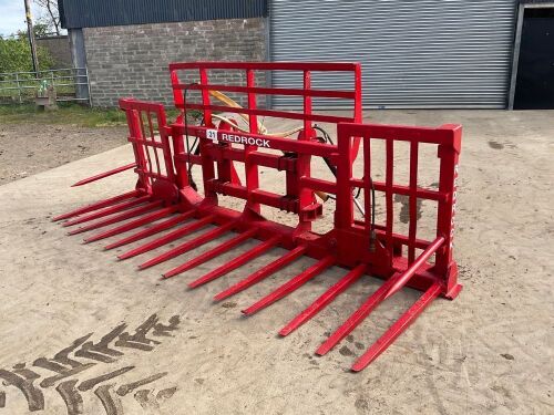 REDROCK 12ft HYDRAULIC FOLDING BUCK RAKE&nbsp;