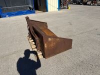 APPROX. 4.6ft LINKBOX - 11