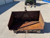 APPROX. 4.6ft LINKBOX - 16