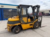CLARK CMP50SD 5 TON DIESEL FORKLIFT - 13
