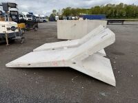 3No. UNUSED 3m CONCRETE ROCKET WALLS - 5