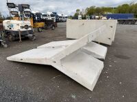 3No. UNUSED 3m CONCRETE ROCKET WALLS - 6