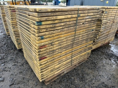 APPROX. 24No. 1400mm x 950mm x 45mm PANELS