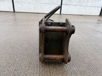 MONTABERT 240 ROCK HAMMER TO SUIT 15 TON MACHINE - 18