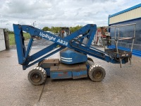 UPRIGHT AB38 BATTERY OPERATED BOOM LIFT - NON RUNNER - 4