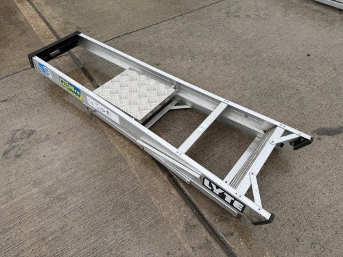3 TREAD ALUMINIUM STEP LADDER