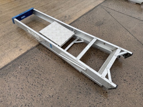 3 TREAD ALUMINIUM STEP LADDER