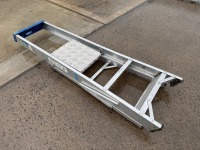 3 TREAD ALUMINIUM STEP LADDER