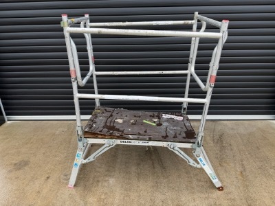 POP-UP FOLDABLE ALUMINIUM DELTA DECK