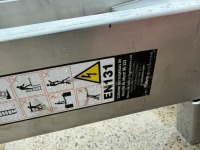 4 TREAD ALUMINIUM STEP LADDER - 2