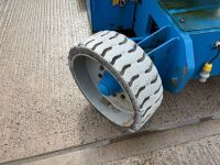 GENIE Z-34/22N BATTERY OPERATED BOOM LIFT - NON RUNNER - 10