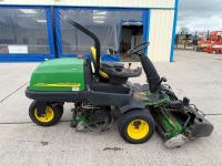 JOHN DEERE 2500A 3 GANG 4WD DIESEL&nbsp; RIDE ON LAWNMOWER - 6