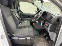 VAUXHALL VIVARO 2900 SPORTIVE L2 H1 1.5D 100PS FRIDGE VAN - 27