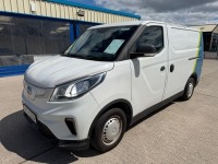 MAXUS E DELIVER 3 L1 H1 35KWH AUTOMATIC ELECTRIC VAN - 2