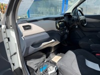 MAXUS E DELIVER 3 L1 H1 35KWH AUTOMATIC ELECTRIC VAN - 4