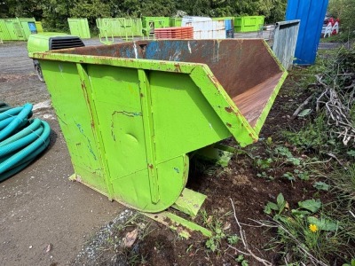 LARGE FORKLIFT TIPPING SKIP (K7736)