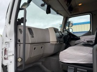 DAF LF230 4x2 18 TON AUTOMATIC BEAVERTAIL PLANT LORRY - 40
