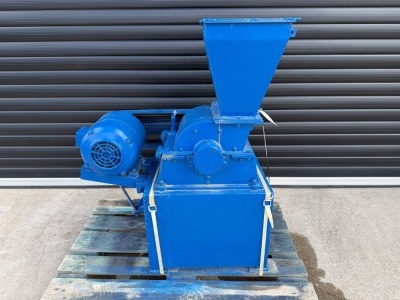 J HENSEN 3 PHASE MINI STONE CRUSHER&nbsp;