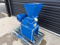 J HENSEN 3 PHASE MINI STONE CRUSHER&nbsp; - 4