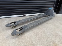 LIFTEK 2000KGS LONG REACH PALLET TRUCK - 5