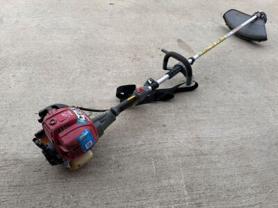 HONDA 4 STROKE PETROL STRIMMER