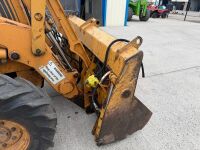 CASE 4X4 BACKHOE - 10