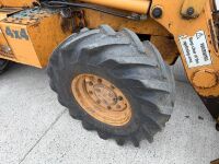 CASE 4X4 BACKHOE - 11