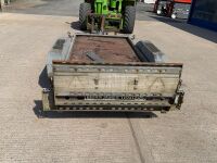 APPROX. 10ft x 4.6ft BRIAN JAMES 2600KGS TWIN AXLE TILT BED ACCESS EQUIPMENT TRAILER - 8