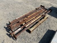 6No. ACRO PROPS - 3