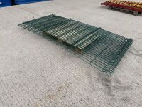 ASSORTED CUTTINGS OF MESH FENCING PANELS - 5