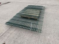 ASSORTED CUTTINGS OF MESH FENCING PANELS - 18