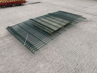 ASSORTED CUTTINGS OF MESH FENCING PANELS - 20