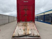 RENAULT T520 T-HIGH 6X2 26 TON AUTOMATIC LIVESTOCK LORRY & DRAG TRAILER - 28