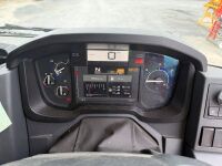 RENAULT T520 T-HIGH 6X2 26 TON AUTOMATIC LIVESTOCK LORRY & DRAG TRAILER - 73
