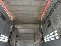 RENAULT T520 T-HIGH 6X2 26 TON AUTOMATIC LIVESTOCK LORRY & DRAG TRAILER - 87